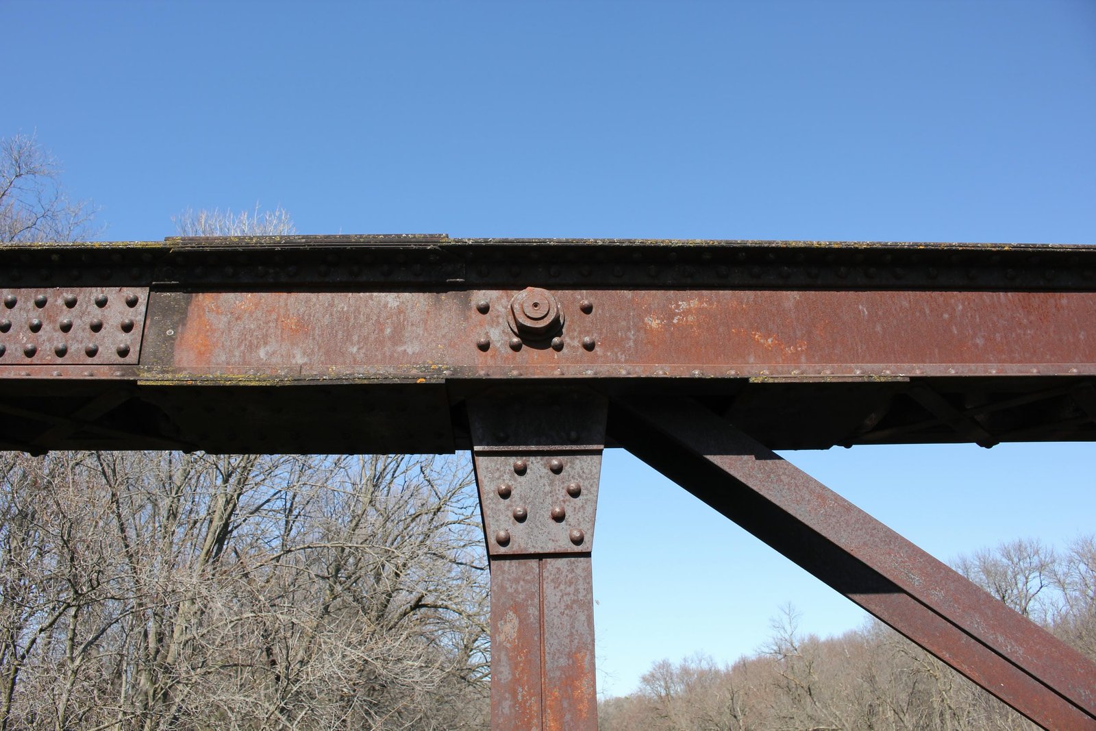 Upper connection